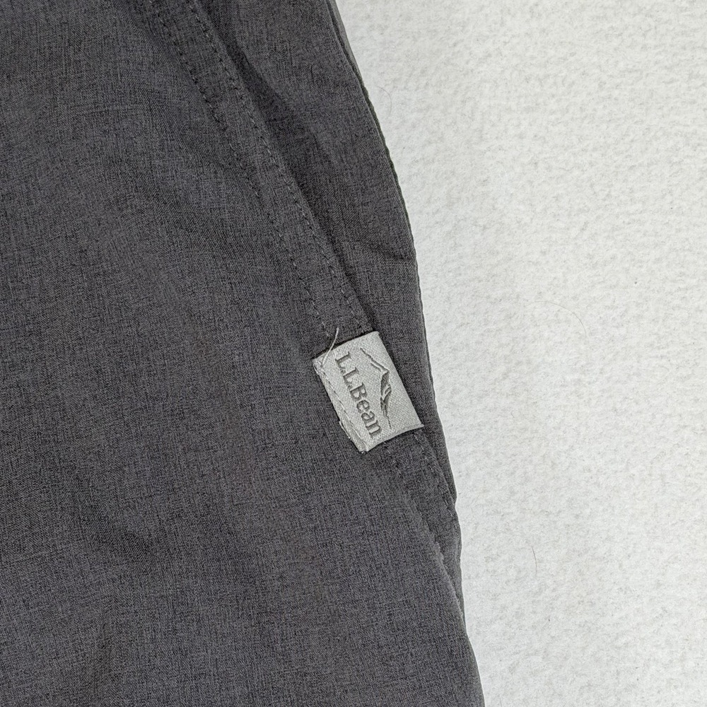 LL Bean Mens Multisport Pants Gray Size Large 30" Inseam 510948 Lightweight - Picture 4 of 8